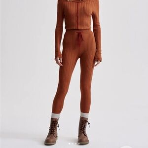 Varley Wheatly Knit leggings NWT